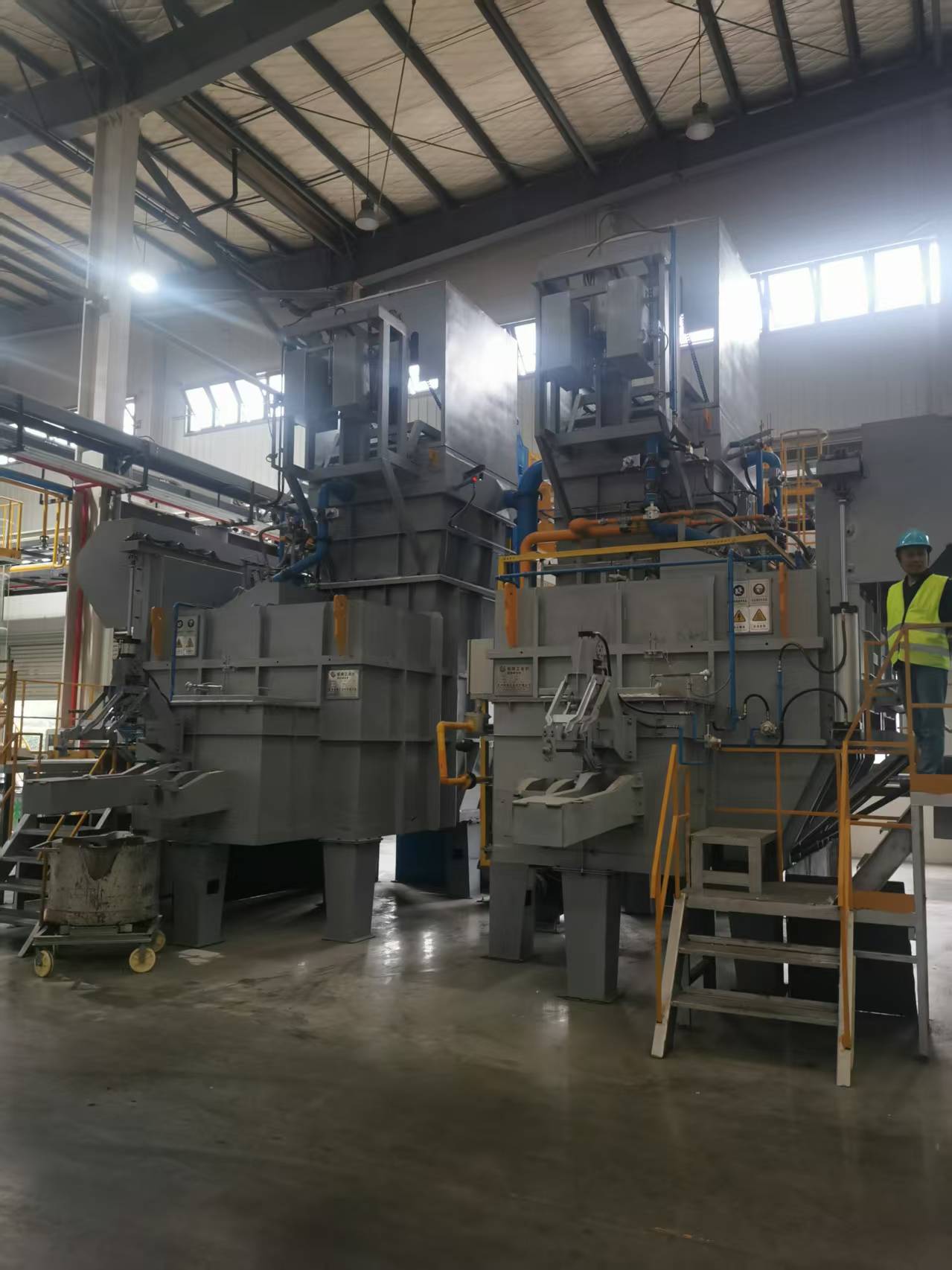 精准控温±3℃的背后:炬鼎多段PID与炉膛温度场动态补偿技术