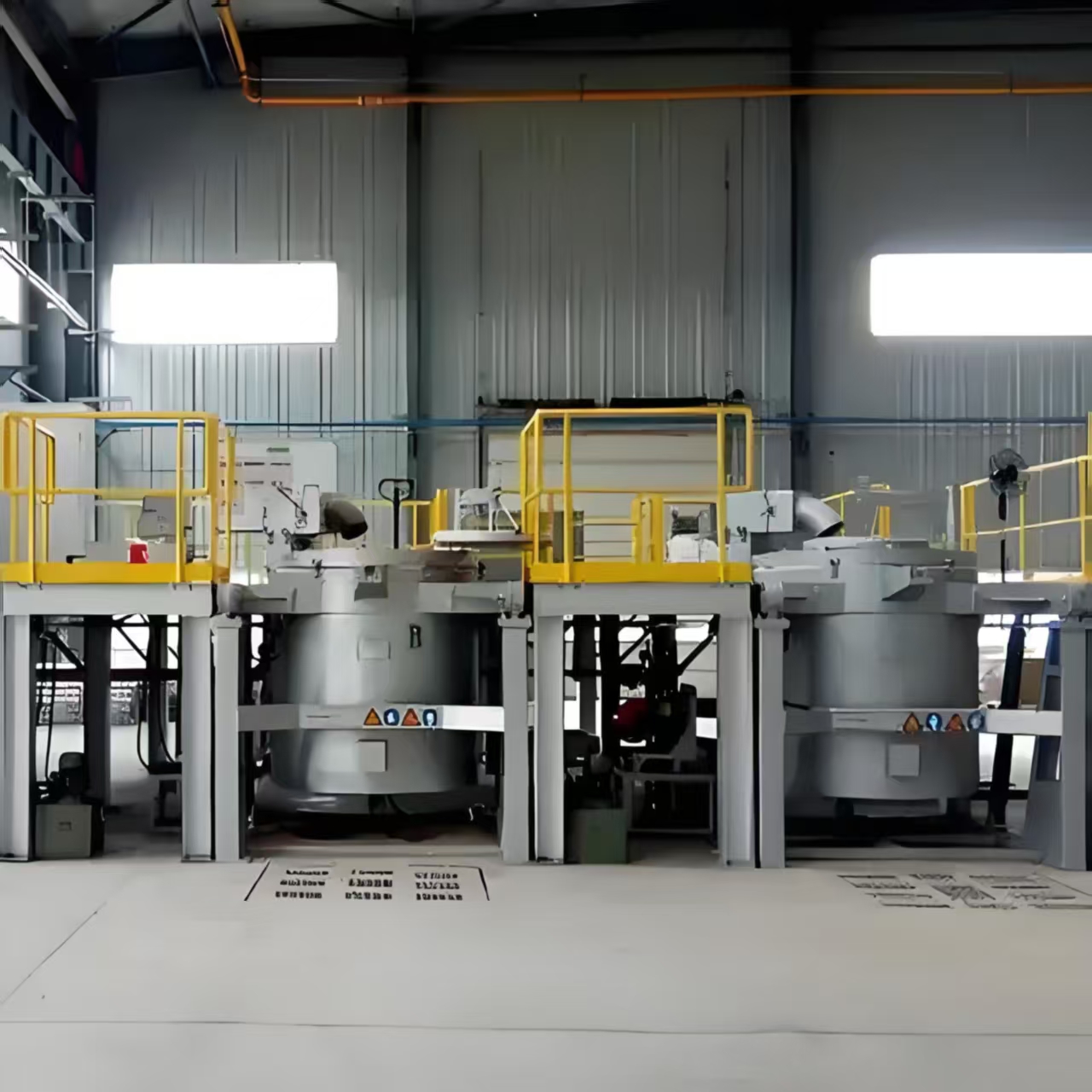 苏州炬鼎热能科技QDJ系列燃气式可倾倒坩埚炉