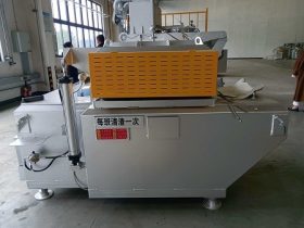 2017年山东青岛新能源汽车配件厂：AE-2000大型电保温炉，连续供液不断档，日产量提升18%，孙总说“以前加铝水累死人，现在轻松一半”